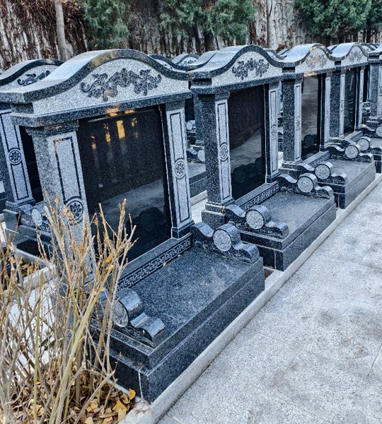 福泽园西六C区官帽立碑