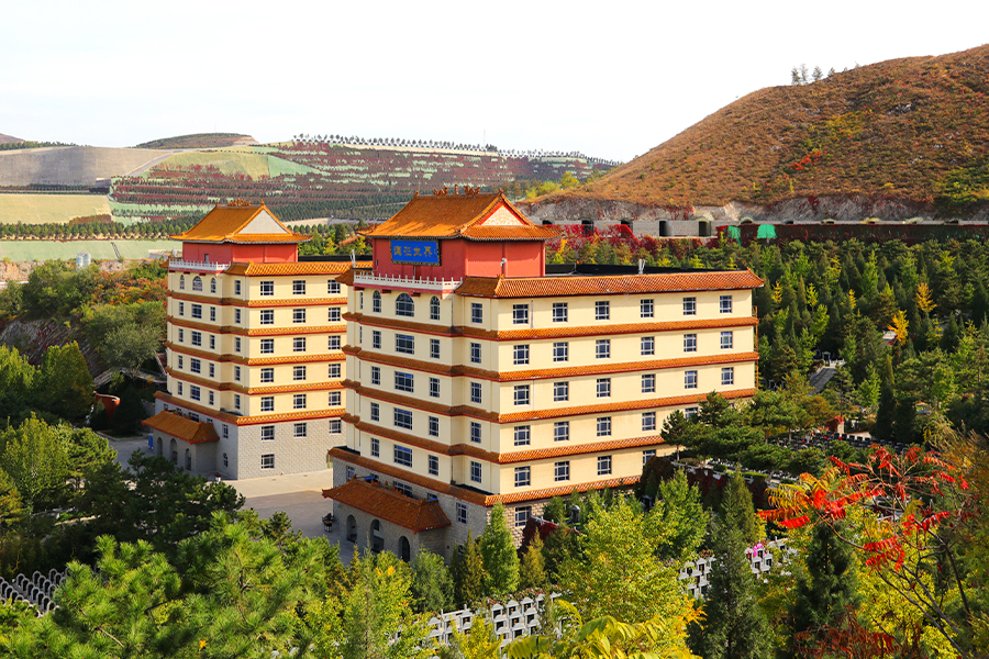 灵山宝塔陵园景观