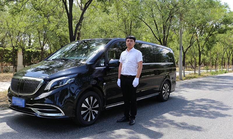 灵山宝塔陵园选墓专车